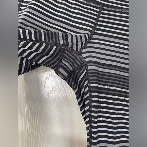 Athleta color block stripe CHATURANGA tights Leggings size small - Picture 5 of 7